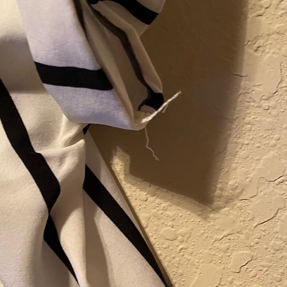 *SOLD* Black & White Stripe Button Up Shirt - Picture 4 of 4